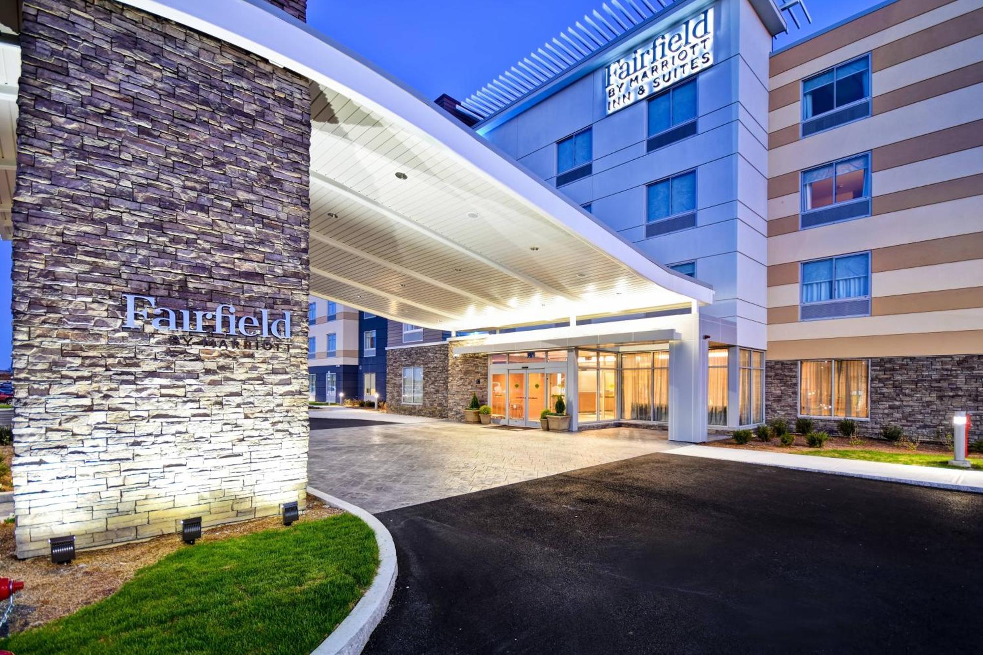 Fairfield Inn & Suites By Marriott Плимут Экстерьер фото